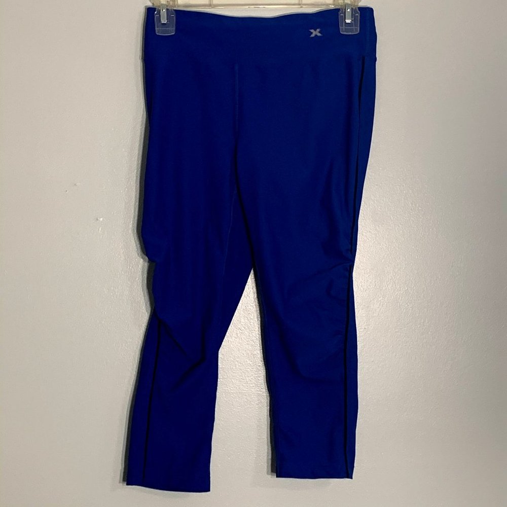 3/$20 Sale! Xersion Cropped Fitted Leggings